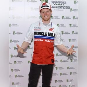 Muscle Milk Honda Racing Short-Sleeve Button Down Shirt - Red & White